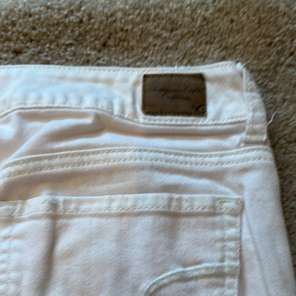 American Eagle Outfitters Pink Jean Shorts Distressed Frayed Hem - Picture 3 of 3
